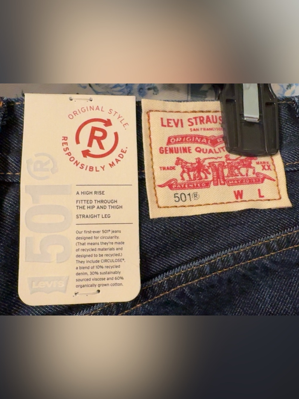 Levi’s Premium 501 High Rise Straight Leg Women's Denim Jeans NWT - Picture 3 of 8